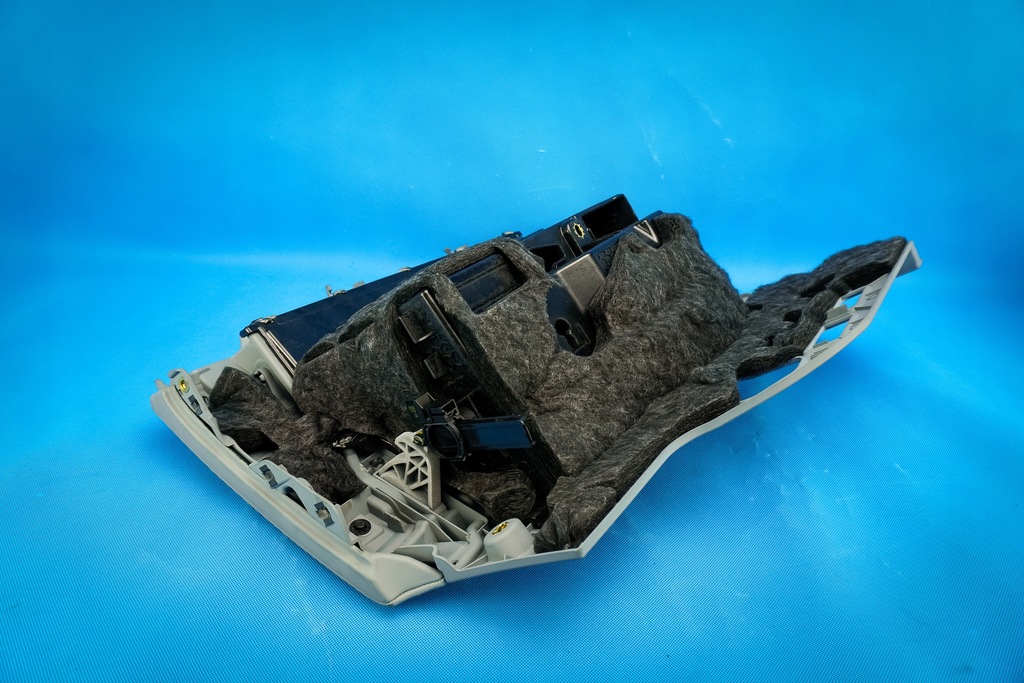 фото №9, Бардачок пассажира панели audi a8 4n 4n1857035a 1pi