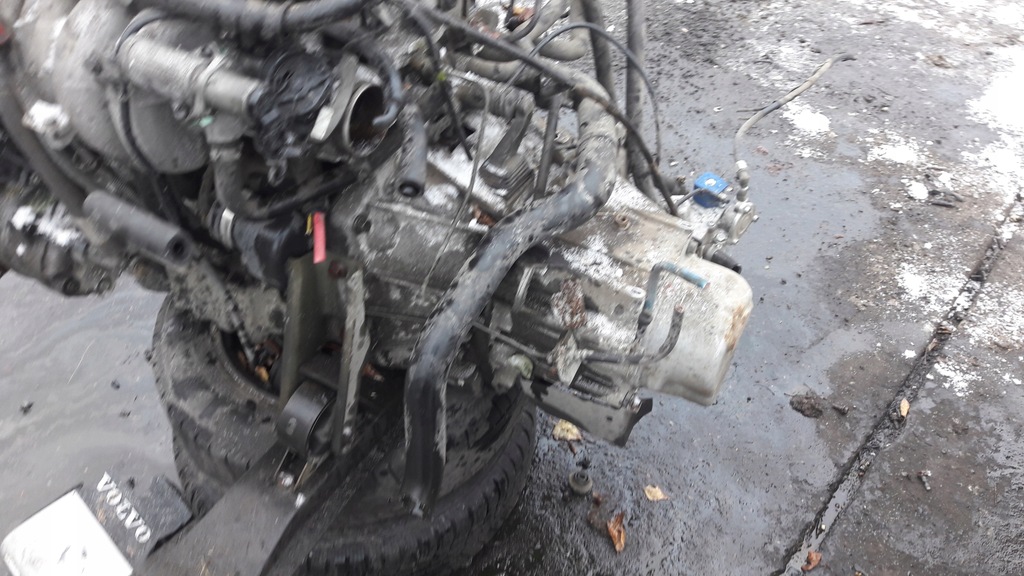 фото №11, Бардачок кришка бардачка drewno kombi volvo v 40 98