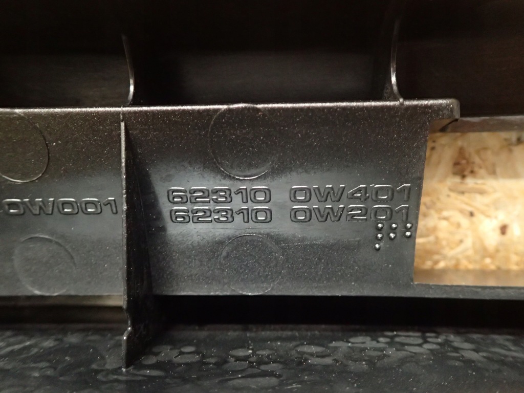 фото №2, Решітка радіатора решітка радіатора nissan navara r50 62310 0w401