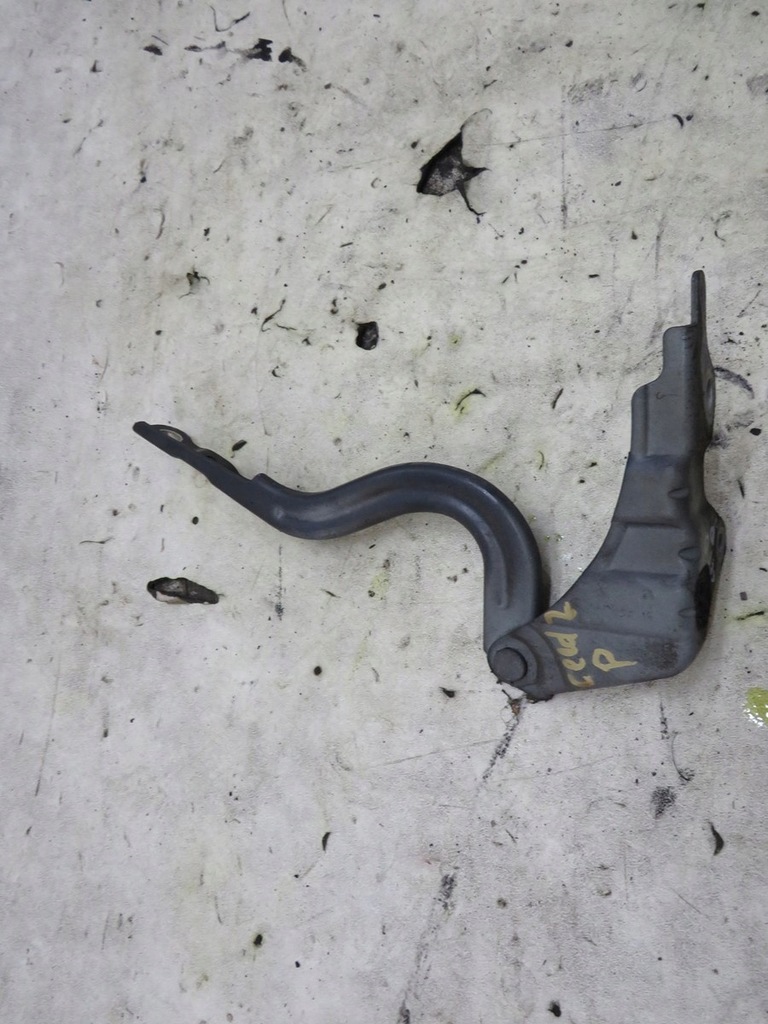 фото №1, Петля капот правый kia ceed ii