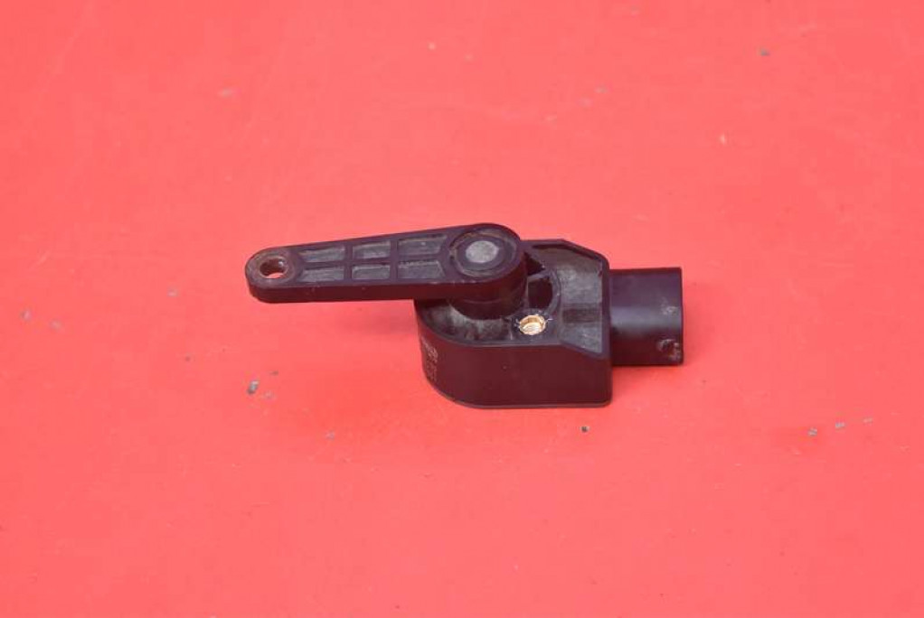 фото №5, Датчик выравнивание света задняя 8e0907503 audi a4 b6 00-05