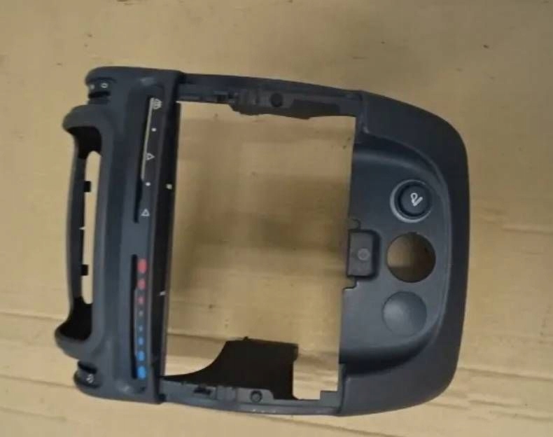 фото №1, Рамка радио panela smart fortwo 993790002 nr67
