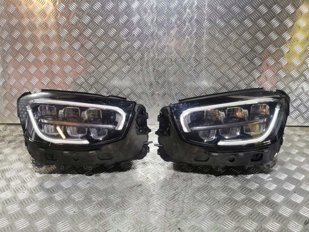 Купити Mercedes glc w253 рестайлінг  led performance права фара