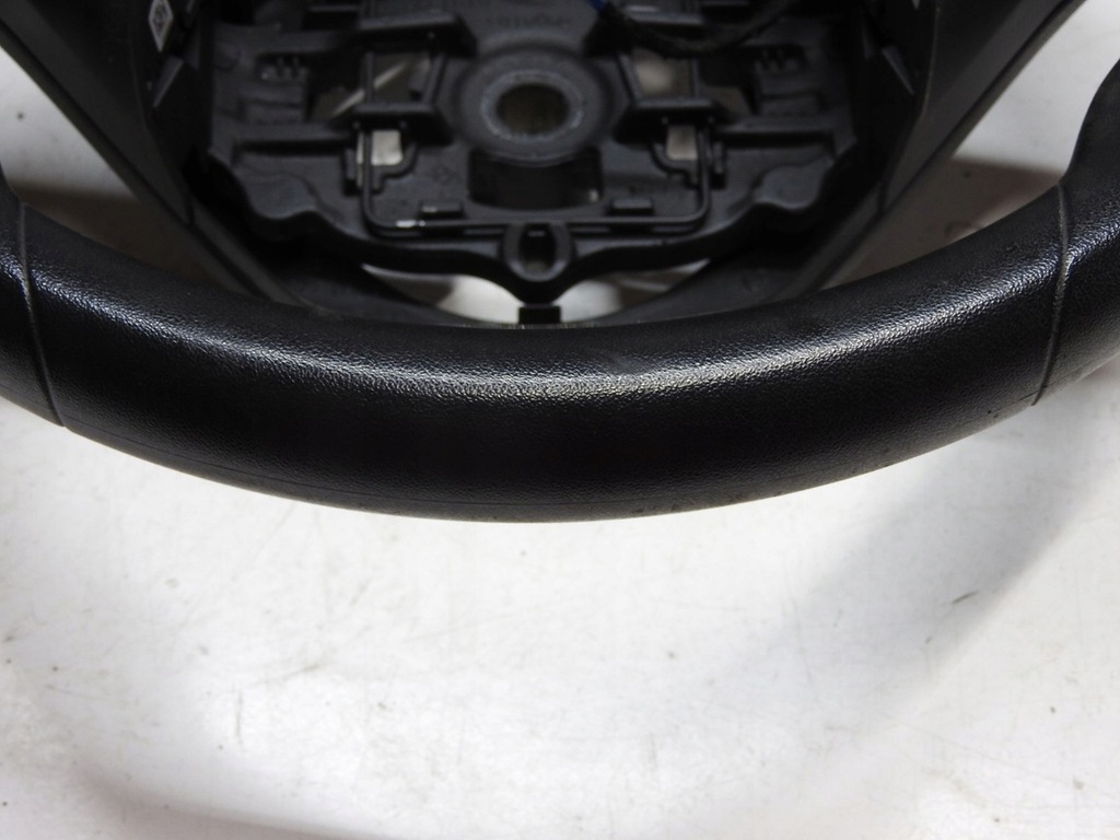 фото №10, Peugeot 208 i 12-18 1.2 vti повітропровід 96750123zd