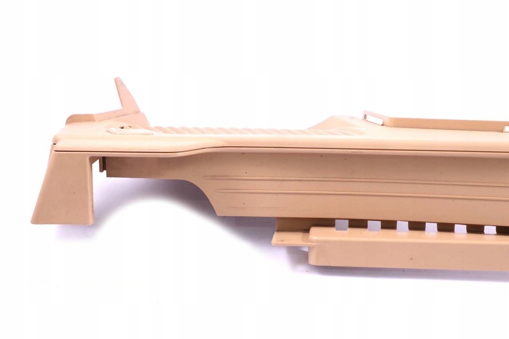 фото №11, Bmw x5 e70 панель багажника правий бежевий