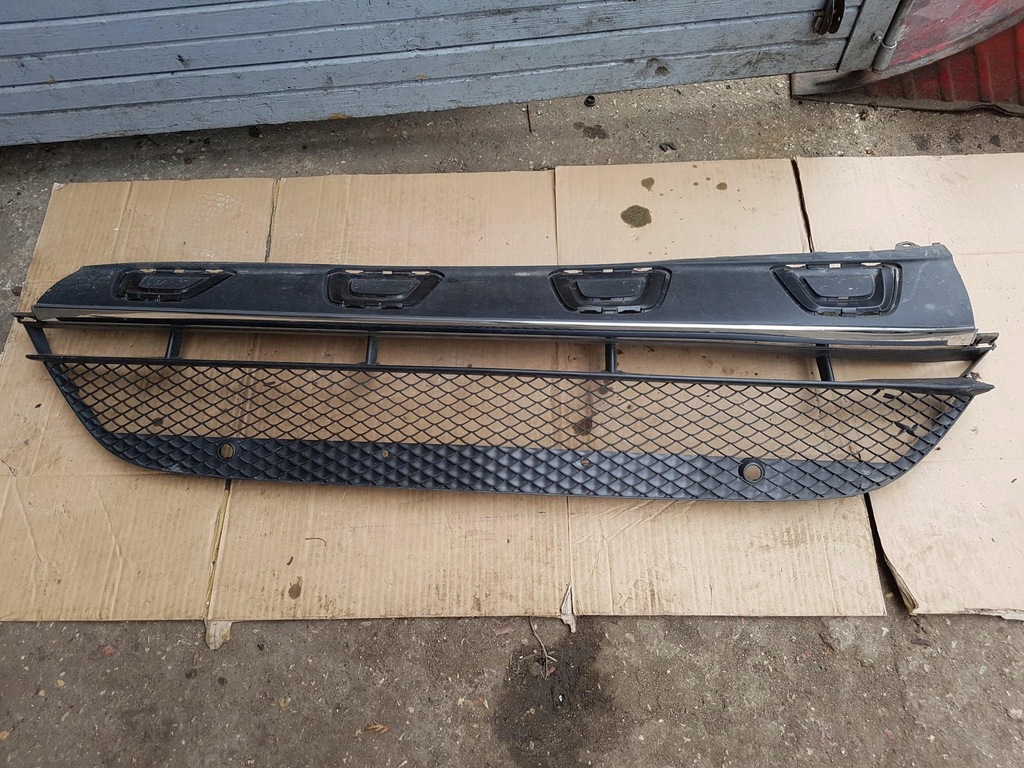 фото №1, Решітка радіатора решітка радіатора бампера mercedes glc 43 amg 2018 mercedes