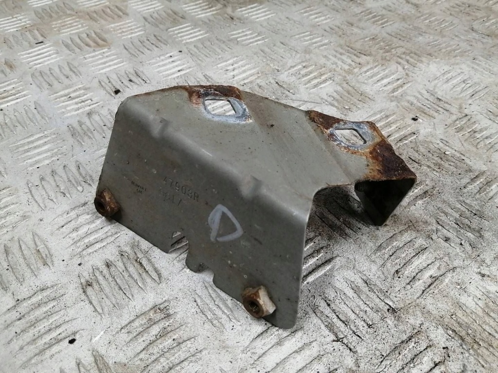 Купить Renault trafic iii кронштейн крыла перед правый 47903r