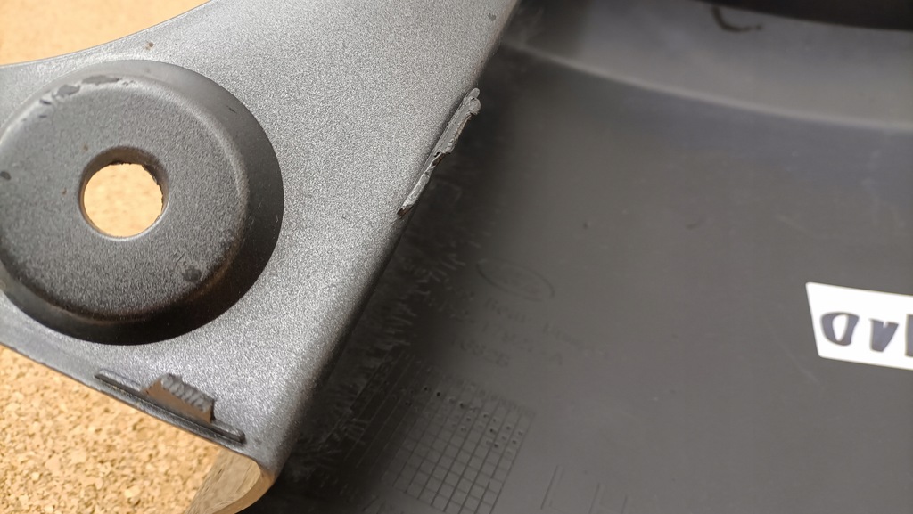 фото №8, Land rover evoque левый уголок обшивка бампера задняя bj32-17927-a