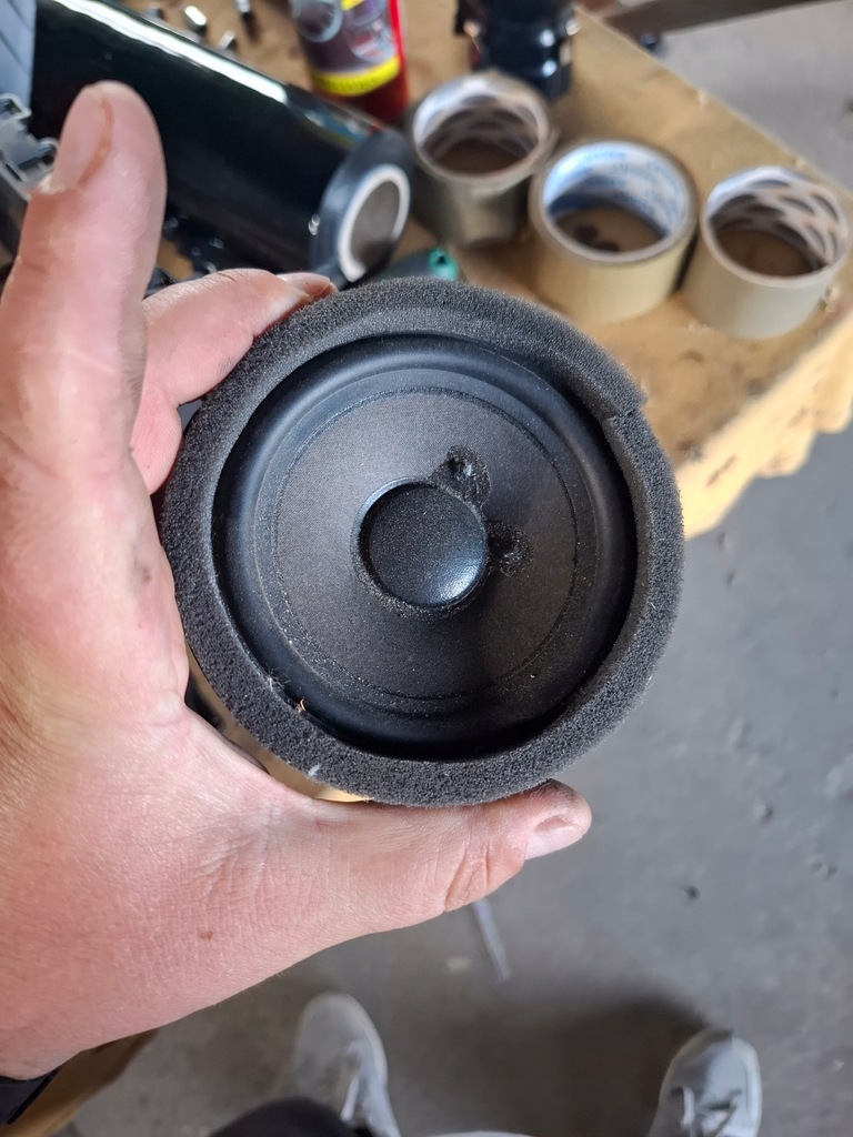 фото №1, Mercedes w257 cls c257 динамик burmester wiecej 2578201100 idealny 10x