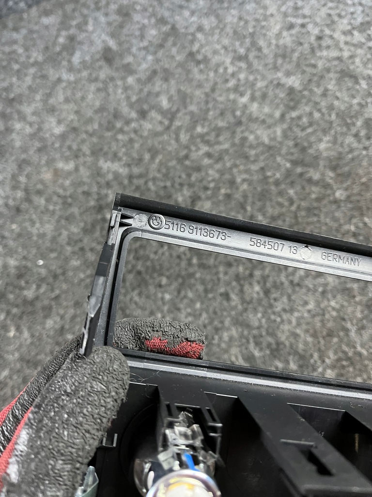 фото №8, Bmw f01 seria 7 рамка средняя 9113673