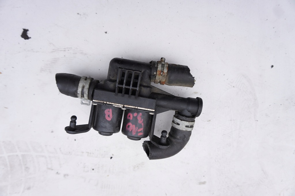 фото №1, Клапаны жидкость отопителя bmw 5 f10