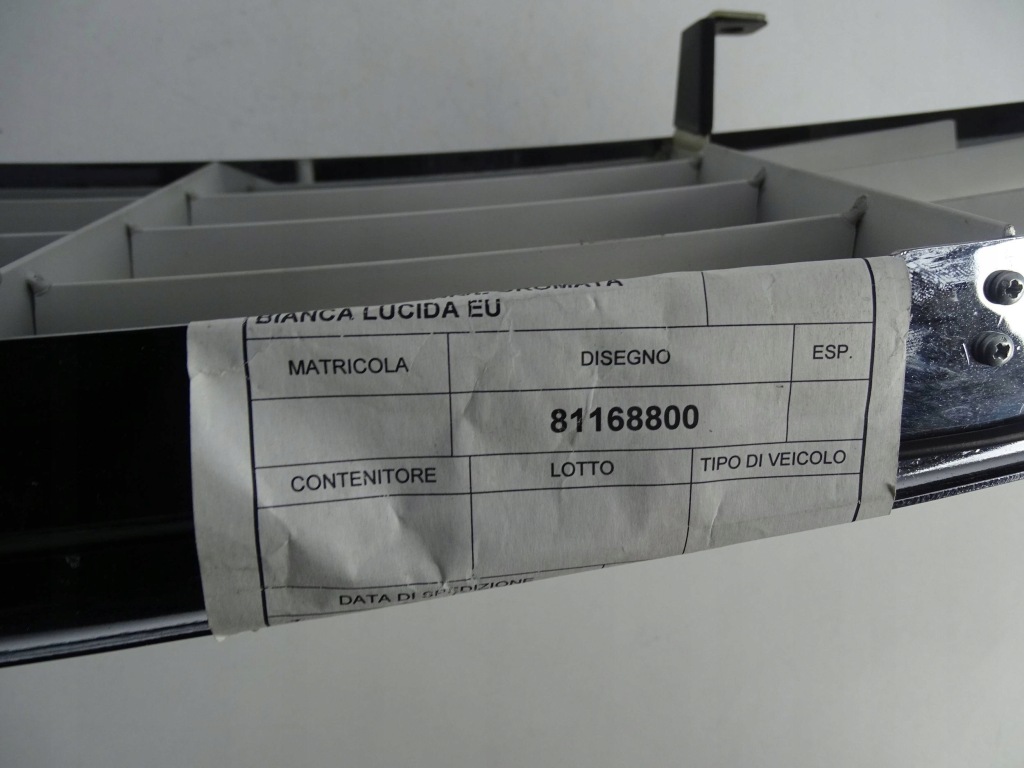 Купить Решётка радиатора решётка радиатора решётка средняя ferrari 612 sessanta / scaglietti европа