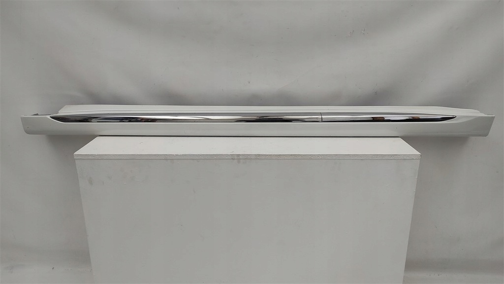 фото №1, Молдинг порог левая mitsubishi outlander 3 phev