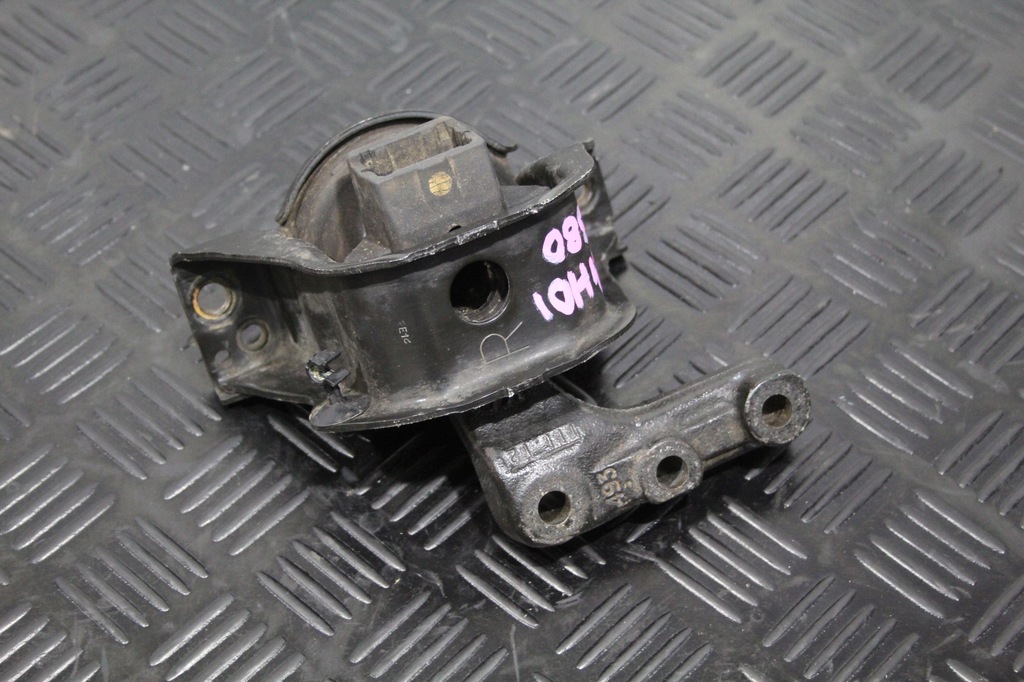 фото №1, Кронштейн подушка двигуна c3 ii 2 9671185380