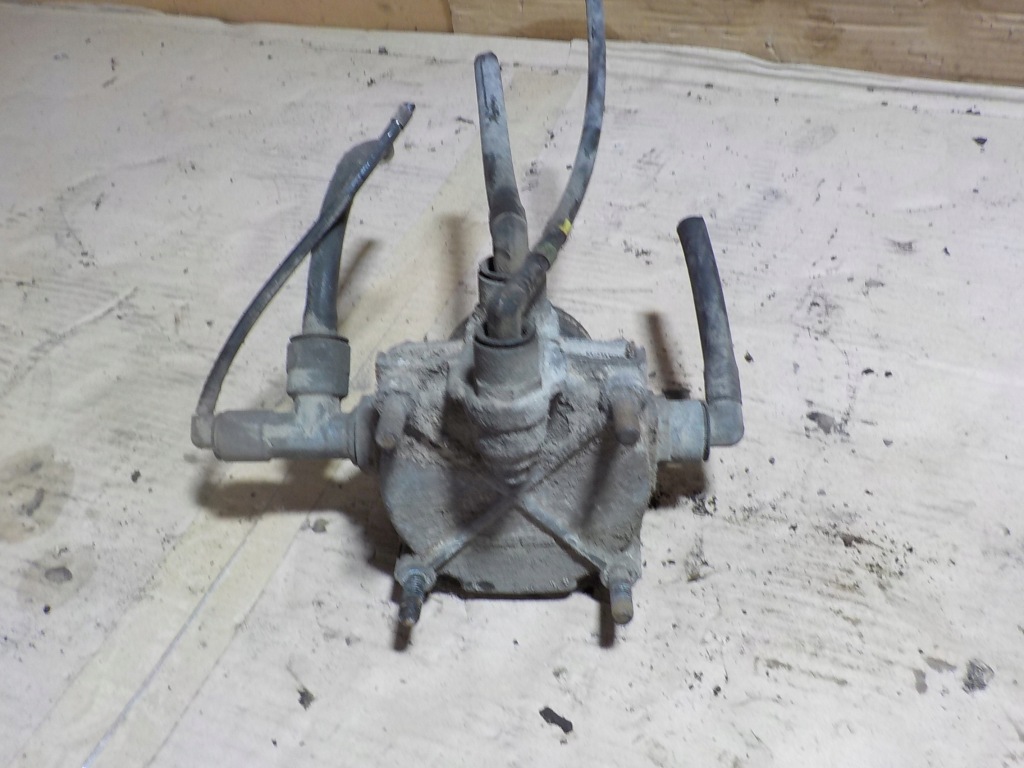 Premium dxi клапан повітря 9730110040 wabco Оригінал