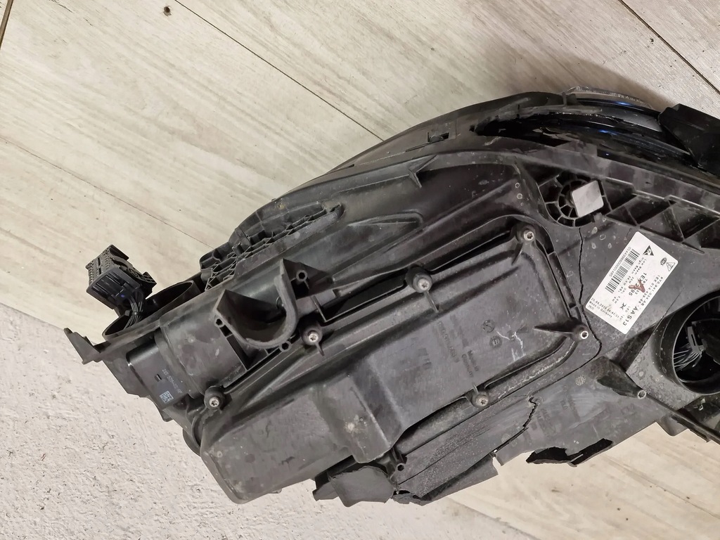 фото №8, Porsche cayenne 9y0 full led лампа права перед