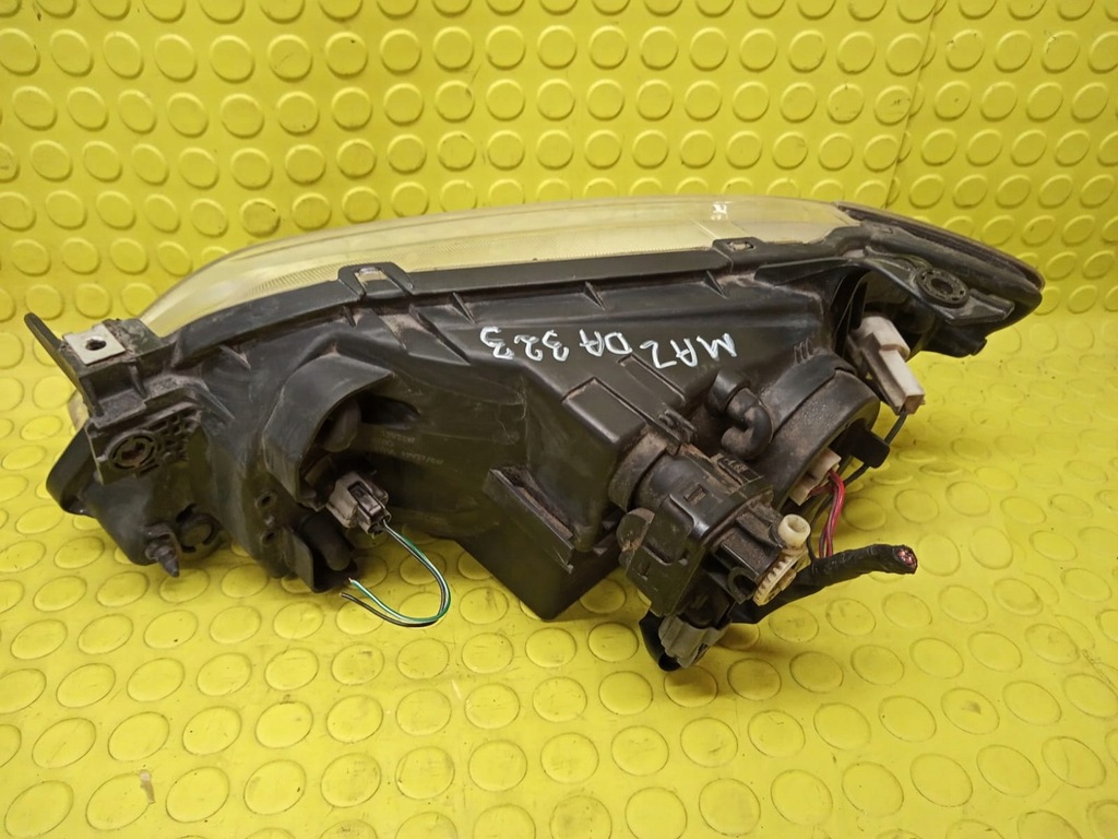 фото №5, Mazda 323 лампа фара правий перед