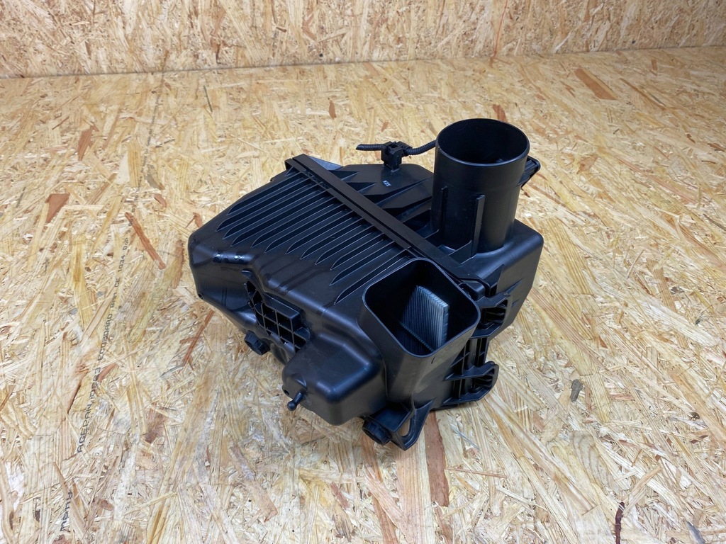 фото №7, Корпус фильтра воздуха lexus es toyota rav4 v 2.5h 17812-37040