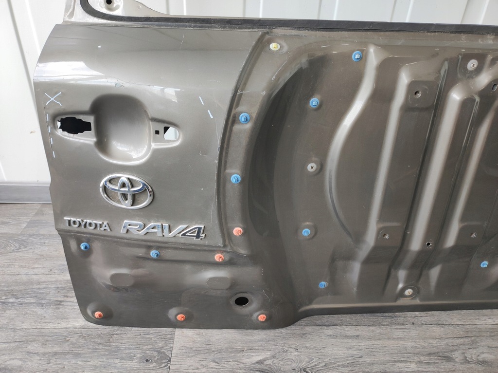фото №11, Кришка багажника задня задня rav4 rav 4 rav-4 iii 2005-2012 na колесо