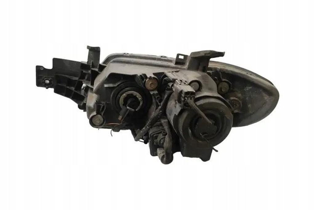 фото №8, Лампа правая передняя mitsubishi outlander ii cw_w 90738200 2.0l бензиновый