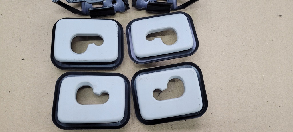 фото №5, A6 c7 4g крюки крепление потолочный кронштейн 4x светлый