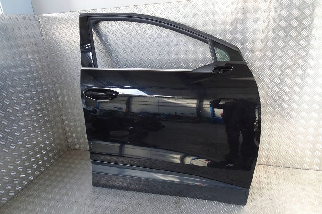 фото №1, Audi q4 e-tron - двері праве