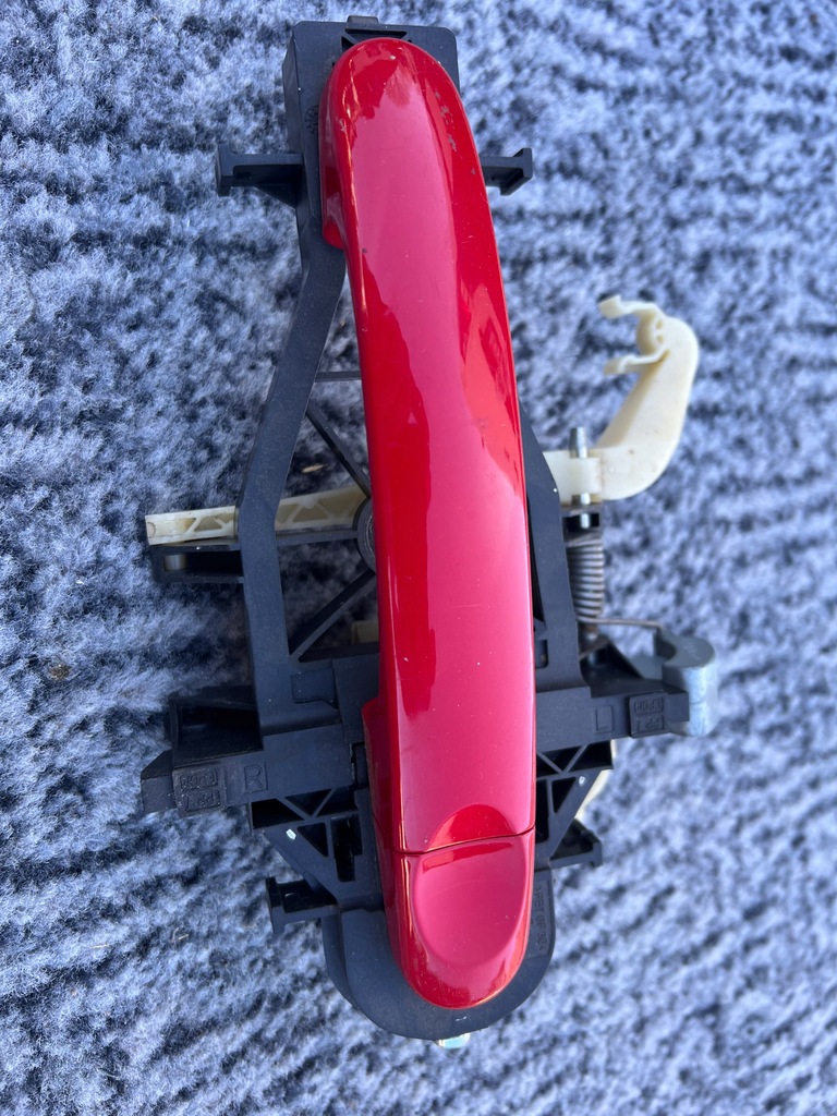 фото №1, Ручка дверь сдвижные левая vw caddy iii 20843351d