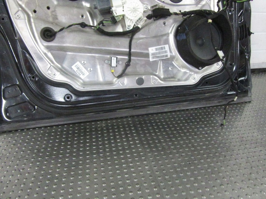 фото №10, Mercedes glk x204 2009 дверь левая перед полный