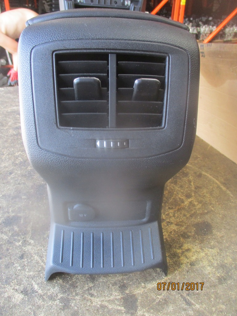 фото №7, Туннель средний подлокотник vw t-roc кожа