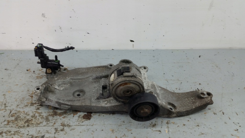 Купить Кронштейн генератора ds7q-8d611-ah ford kuga