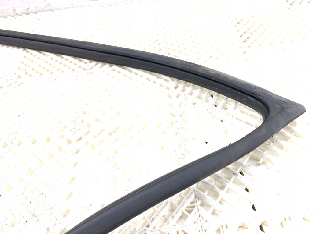 фото №2, Прокладка дверь перед левая kia sportage iv suv