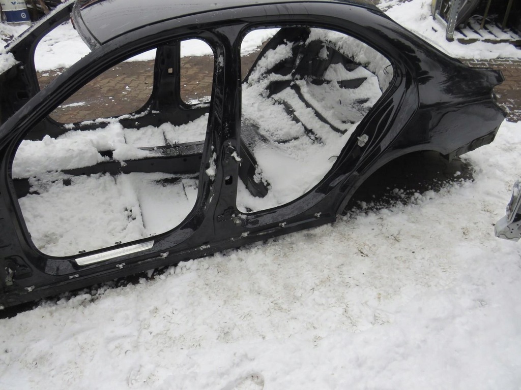 фото №1, Порог блок двигателя левый bok mercedes w205