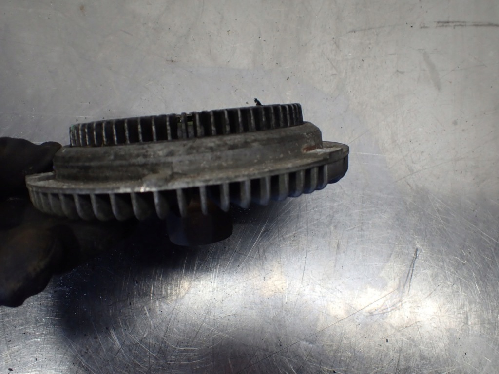 Віскозна муфта bmw e36 318 tds універсал 1.7 Недорого