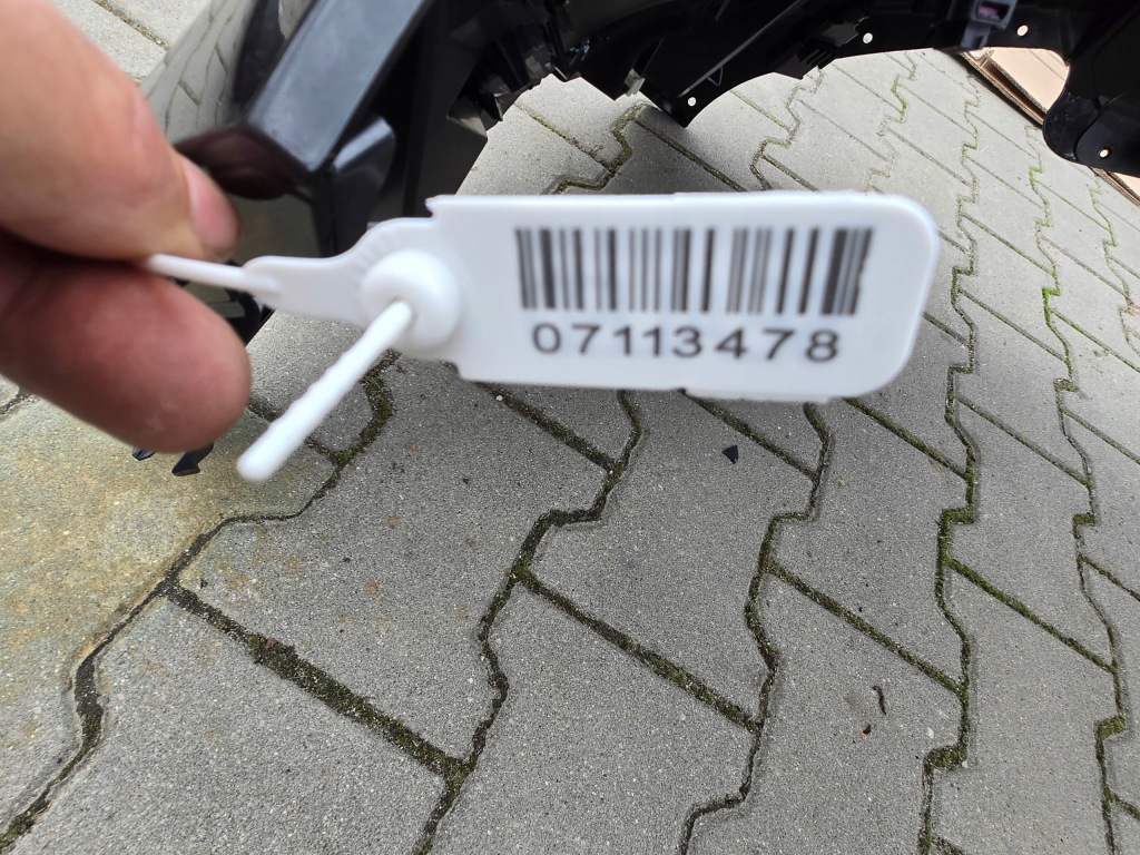 фото №10, Бампер перед передний bmw ix i20 475