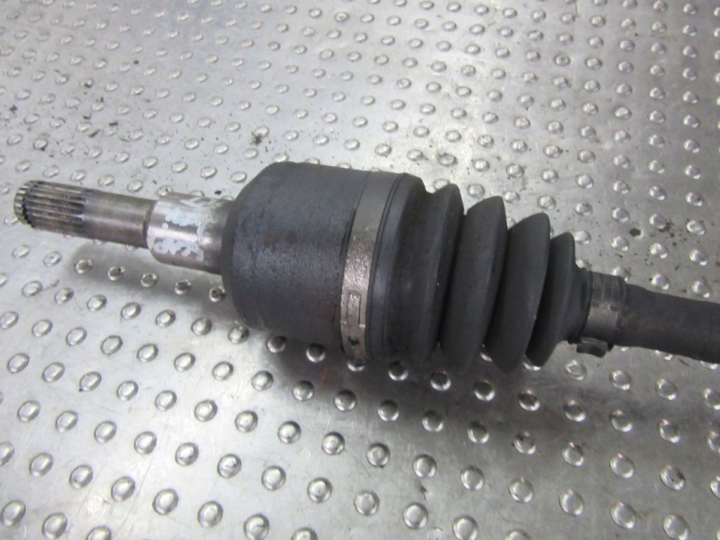 фото №6, Ford escape i maverick ii 3.0i 2001 приводной вал задняя автоматическая коробка передач