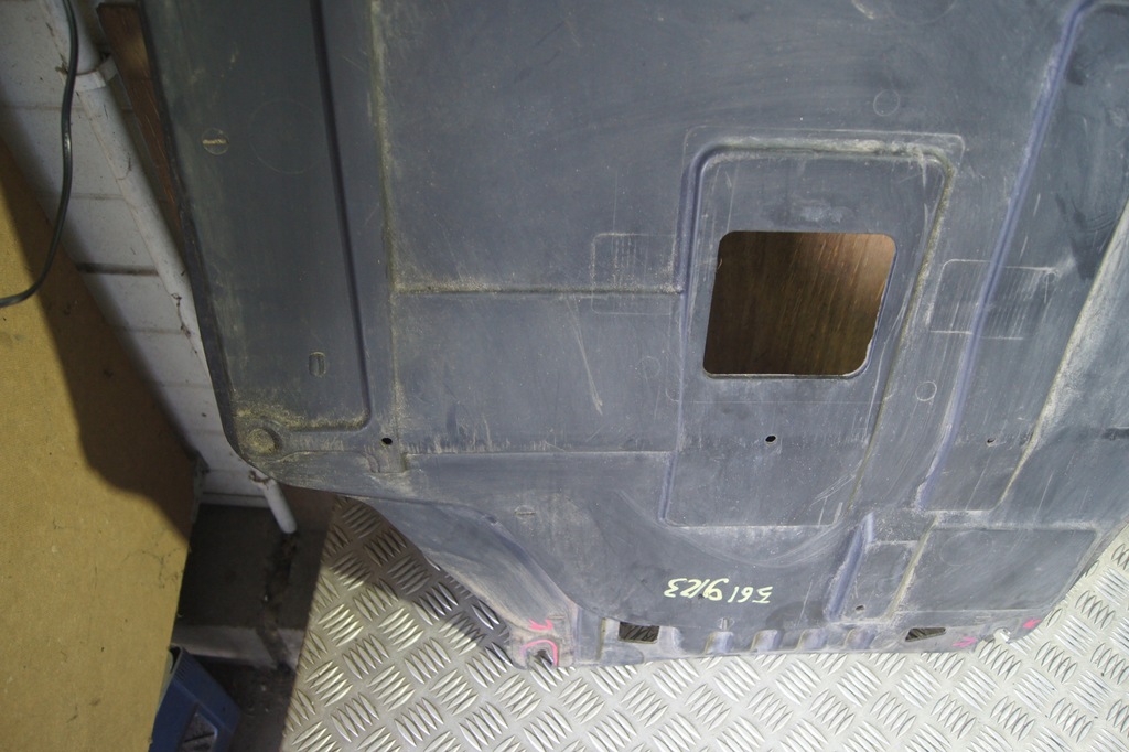 фото №13, Защита pod двигатель fiesta mk7 8a616m001a