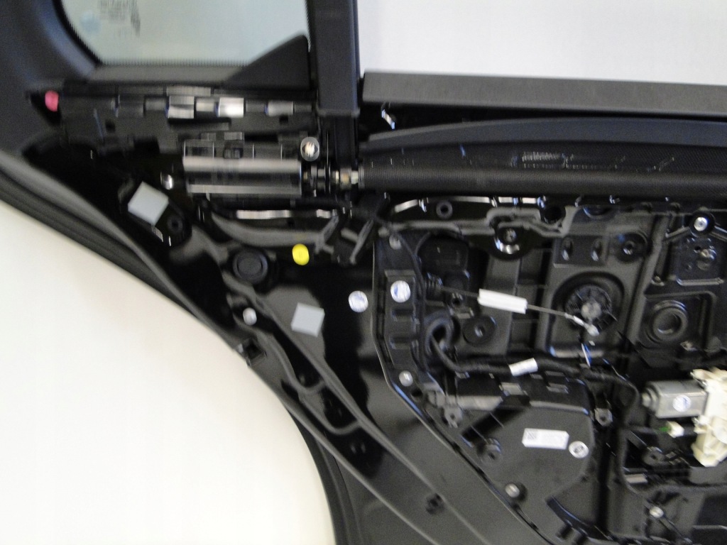 фото №10, Mercedes дверь задние левая s klasa 223 w223 a2237300300 a2237320300 long 197