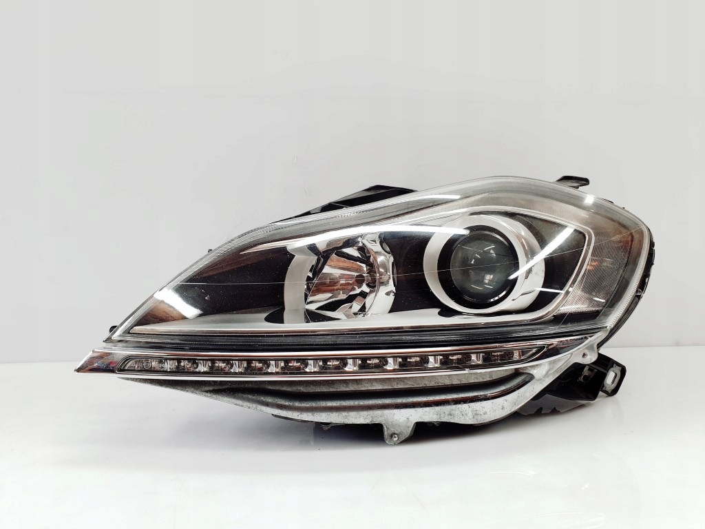 фото №1, Lancia delta iii 08r+ ліва лампа лінза led eu !