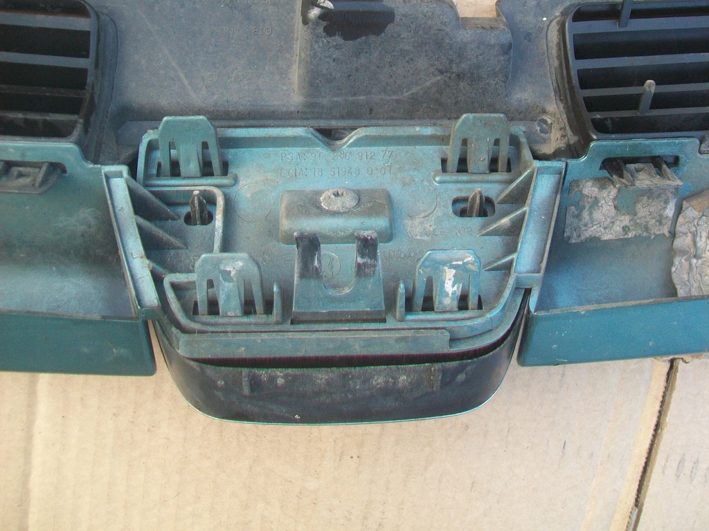 фото №7, Решётка радиатора решётка радиатора peugeot 206 цвет krv