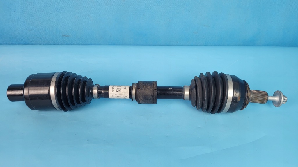 Mercedes eqa 250 21r приводной вал правая  перед a2433301400 Киев