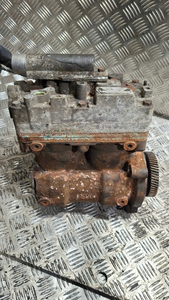 Компрессор компрессор воздуха 1901246 с Разборки