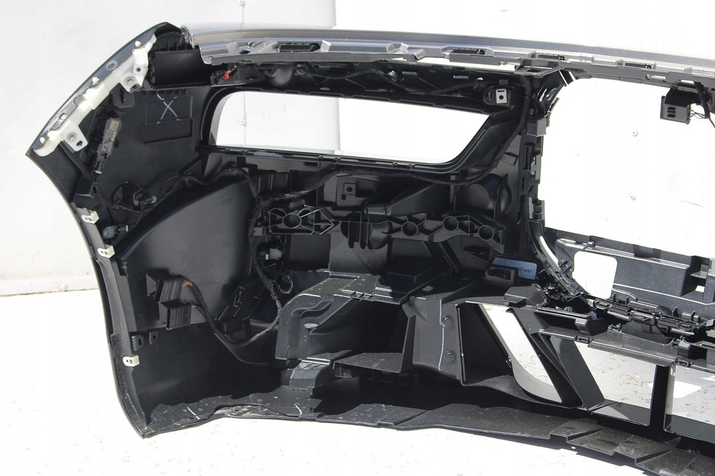 фото №14, Bmw 7 i7 g70 бампер передний перед 475 black-sapph