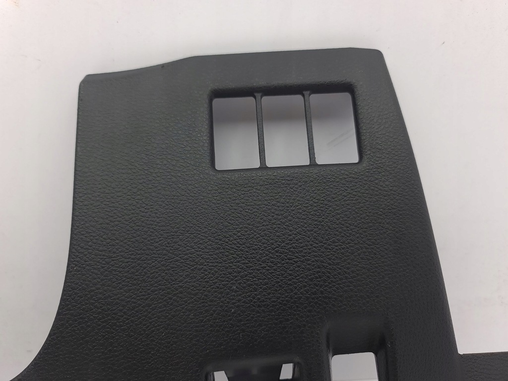 фото №13, Nissan 350z 2003 правая сторона element панели приборной панели / dół