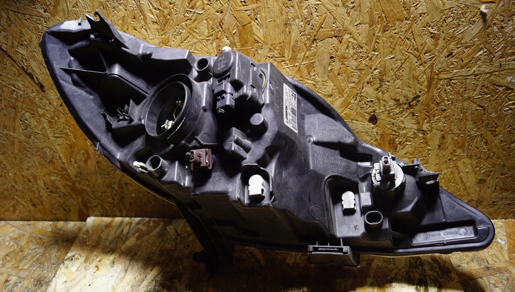 фото №13, Лампа левый перед peugeot 107