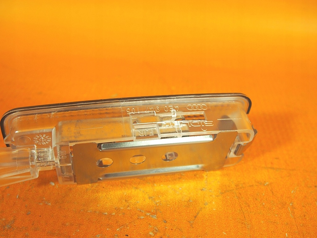 фото №8, Audi a5 8t lift 50km лампа потолочный перед 4e0947105