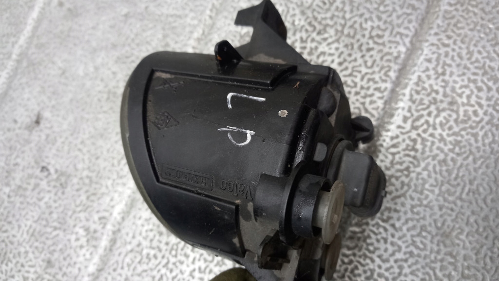 фото №3, Противотуманная фара левый renault vel satis i 03r 2.0b hb 8200002469