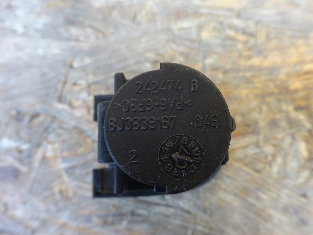 фото №10, Audi tt 8j r32 заглушка ручка ліва кольори lz9y ls9r ly9b 8j0839167