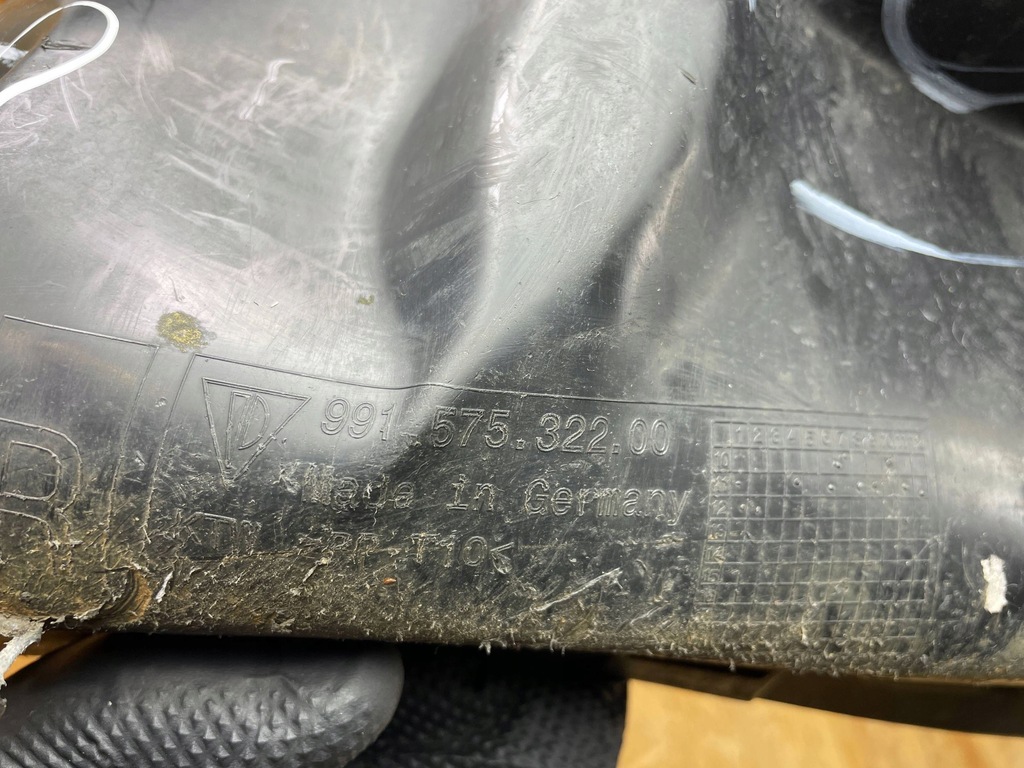 фото №13, Впуск повітропровід радіатора повітря ліва porsche 911 99157532200