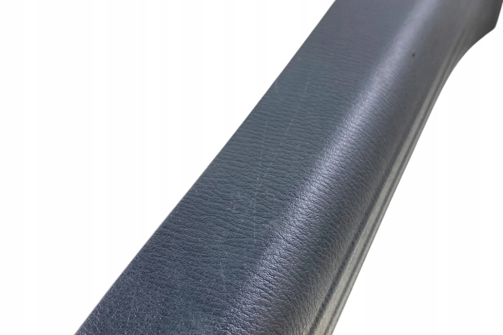 Передняя правая молдинг декоративная порог mazda cx-5 kf kb7w68710 2.5l бензиновый Киев