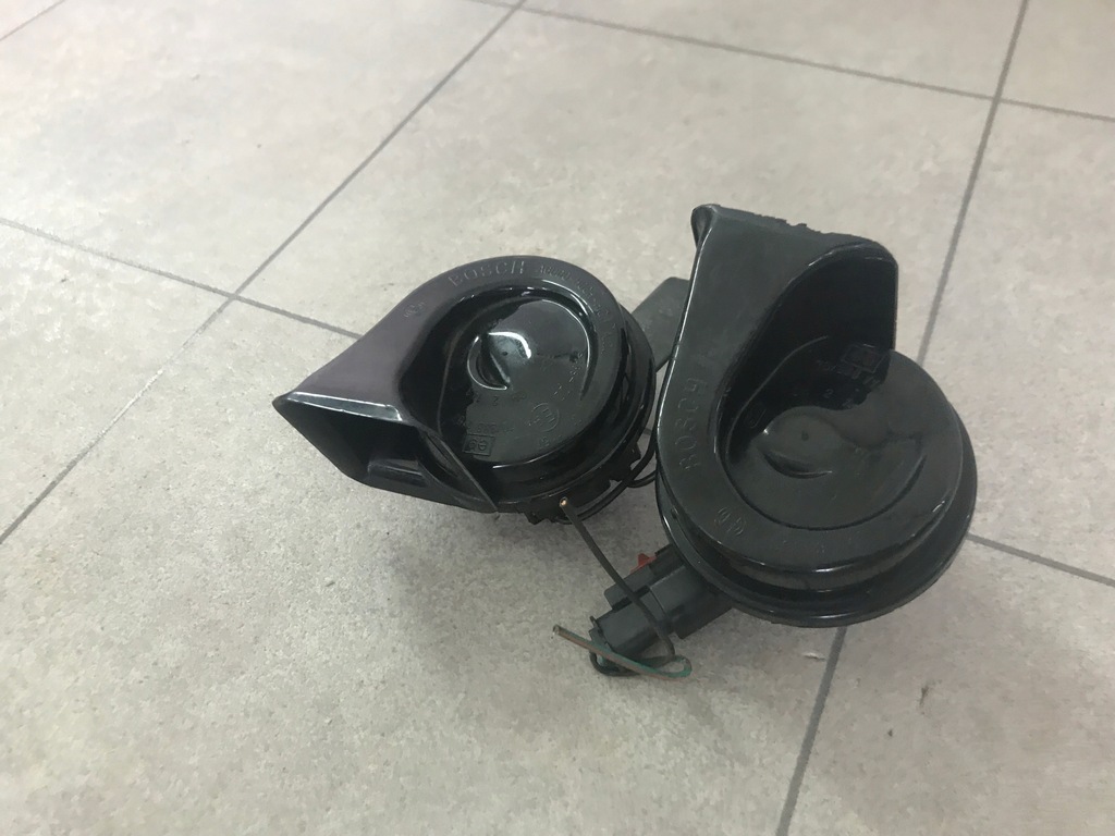 фото №1, Клаксон сигнал jeep grand cherokee wk wh bdb!